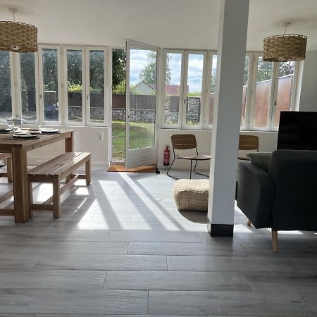 Willa Maison De Campagne Entierement Climatisee Avec Grand Jardin Pressagny-lʼOrgeuilleux Zewnętrze zdjęcie