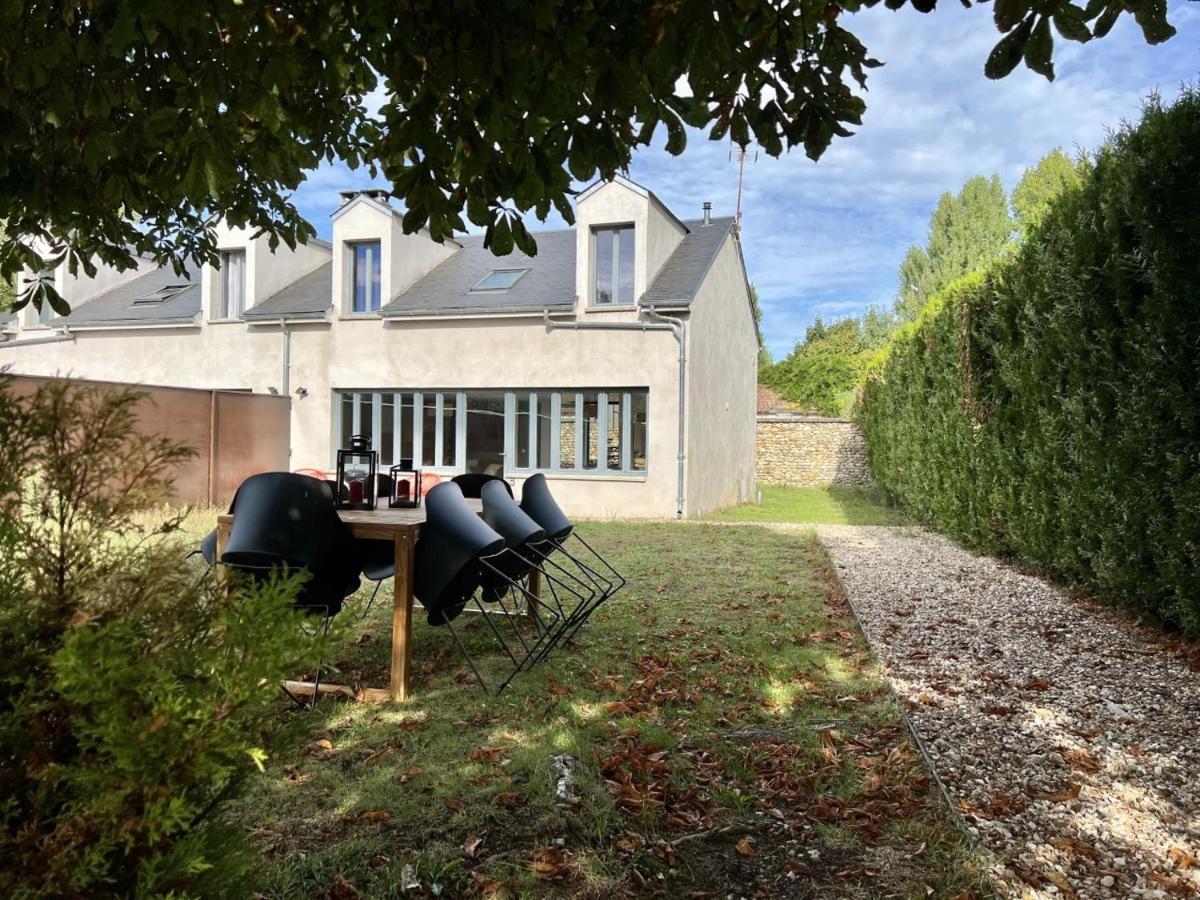 Willa Maison De Campagne Entierement Climatisee Avec Grand Jardin Pressagny-lʼOrgeuilleux Zewnętrze zdjęcie